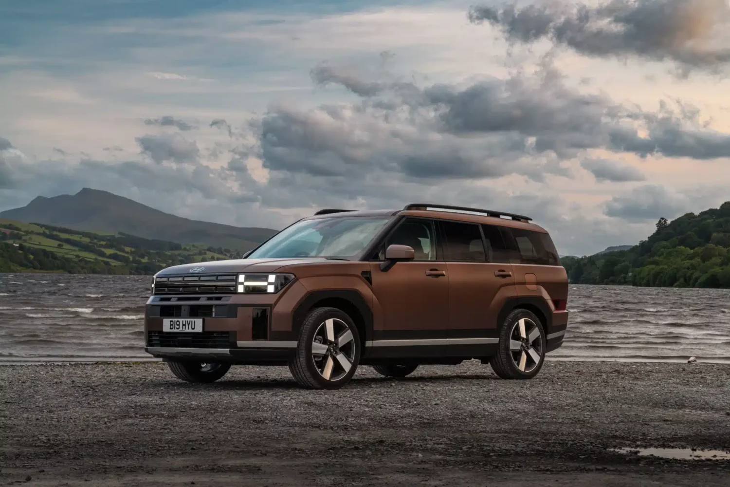 Hyundai Motor obține o dublă victorie la premiile What Car? 2026 cu SANTA FE și IONIQ 6 N